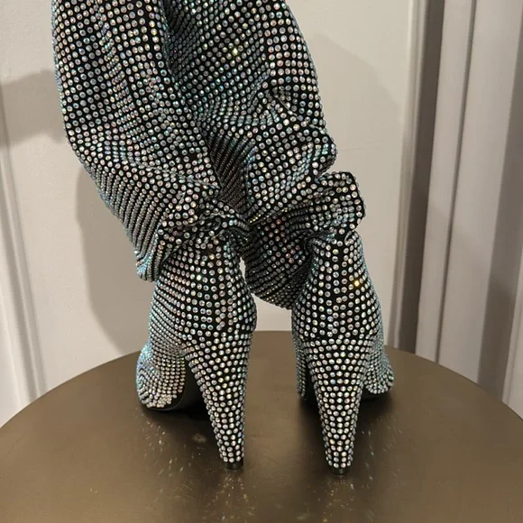 Steve‎ Madden ‘Crushing’ Rhinestone Slouchy Heeled Boots - Picture 12 of 15